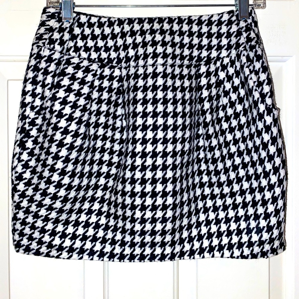 Houndstooth Mini Skirt